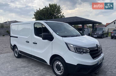 Вантажний фургон Renault Trafic 2022 в Радивиліві