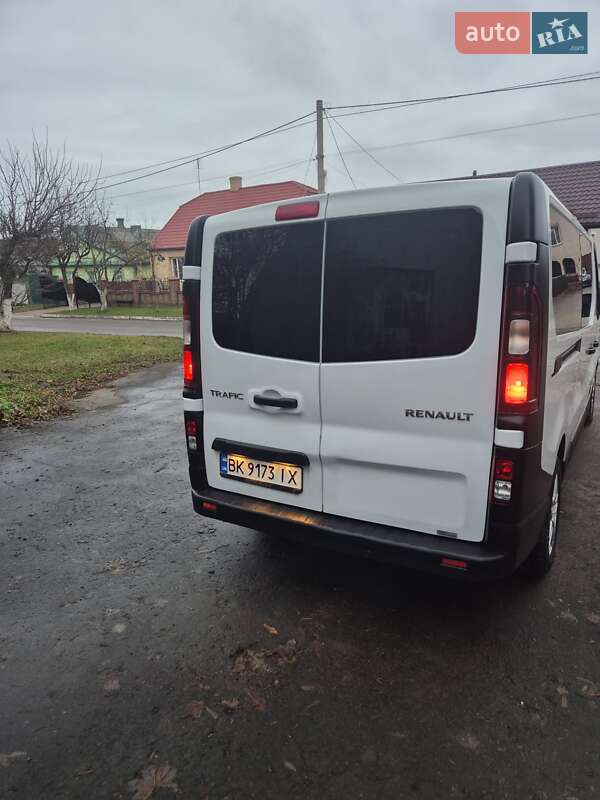 Мінівен Renault Trafic 2021 в Дубні