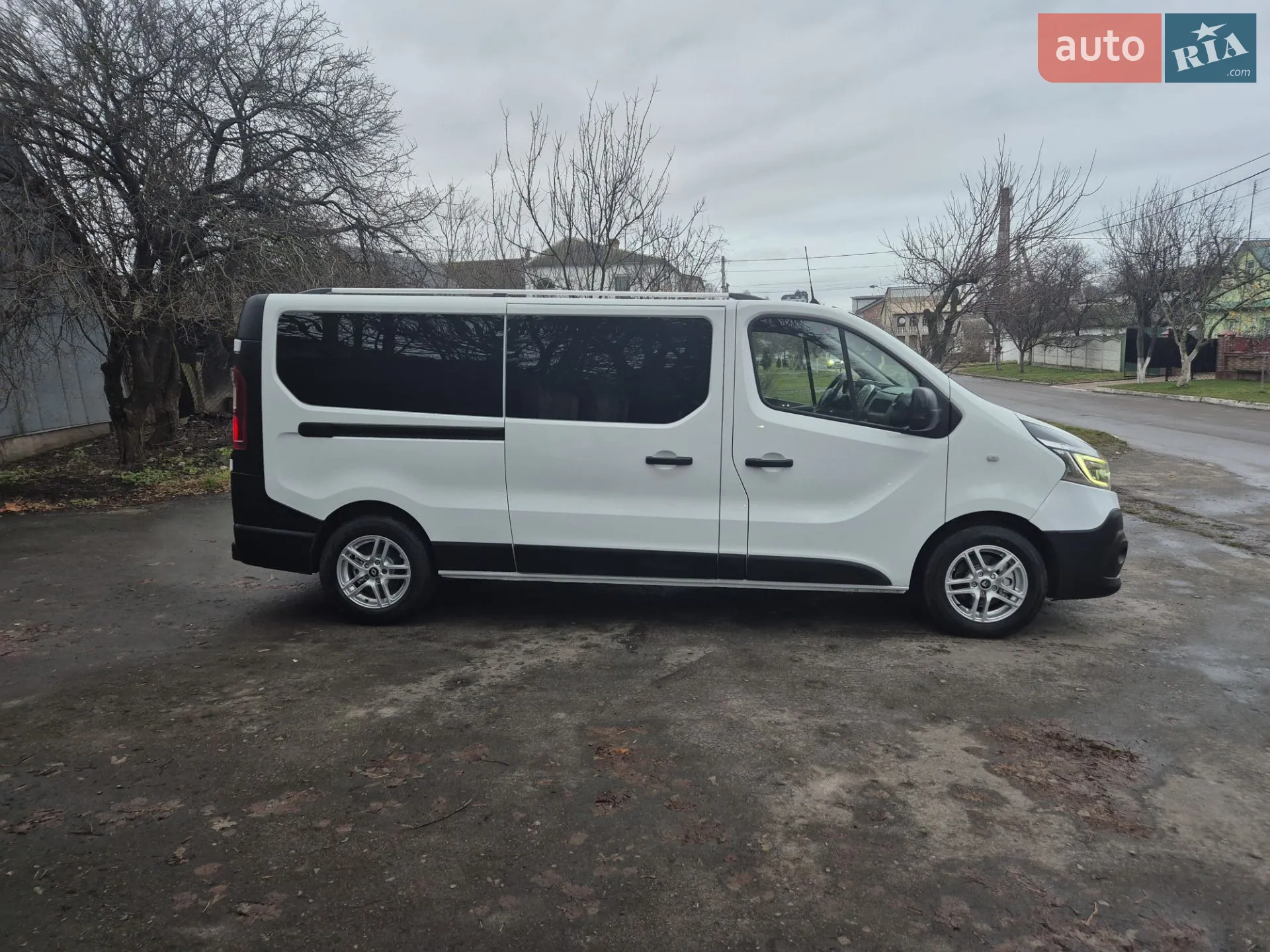 2021 Renault Trafic - мініатюра 2