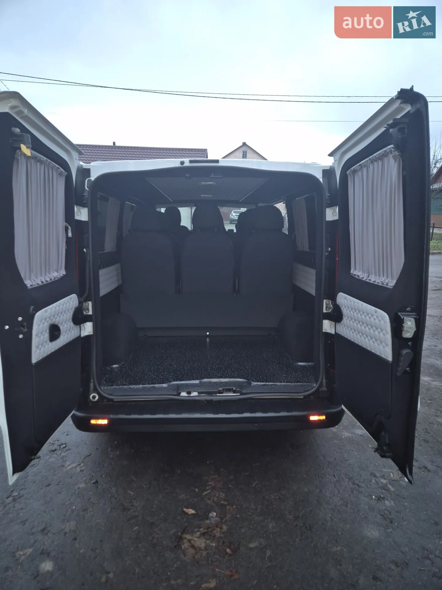 2021 Renault Trafic - мініатюра 16