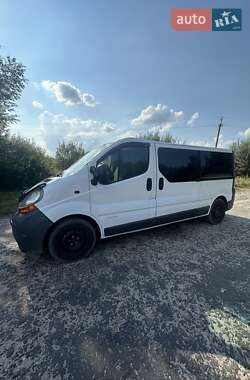 Минивэн Renault Trafic 2003 в Дубно