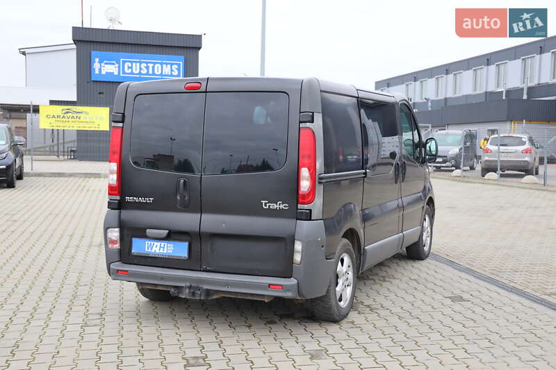 Мінівен Renault Trafic 2009 в Луцьку