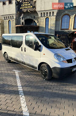 Мінівен Renault Trafic 2006 в Рівному
