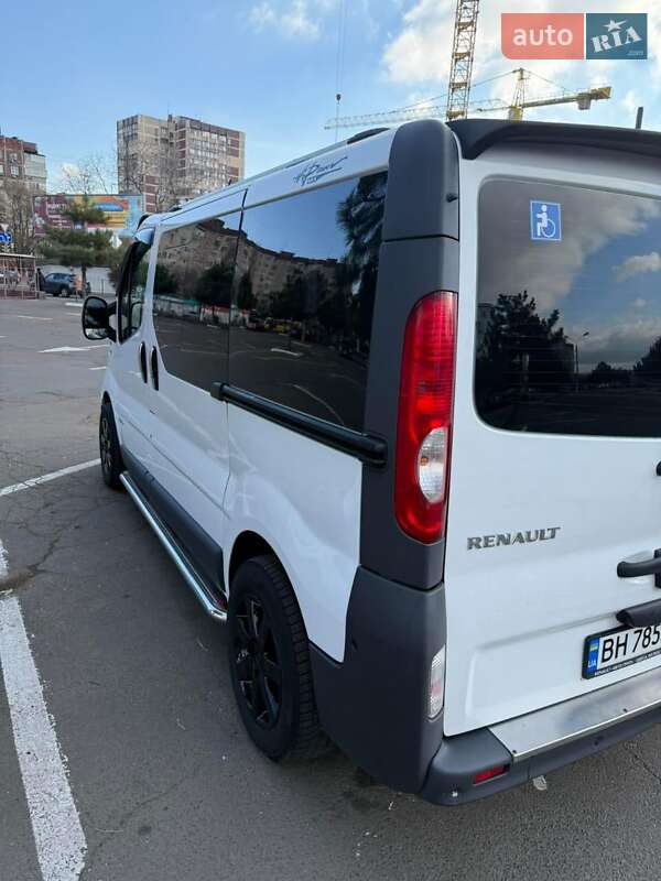 Мінівен Renault Trafic 2011 в Одесі фото 5 Мінівен Renault Trafic 2011 в Одесі