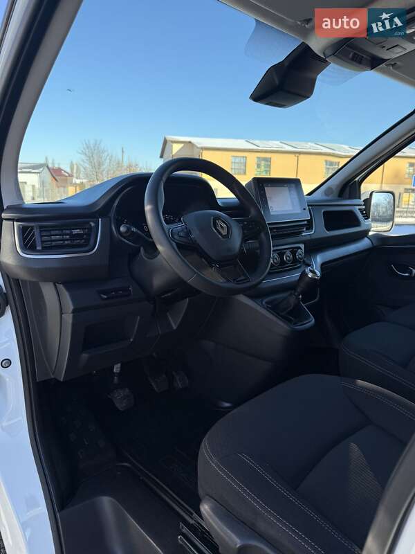 Вантажний фургон Renault Trafic 2022 в Ладижині фото 25 Вантажний фургон Renault Trafic 2022 в Ладижині