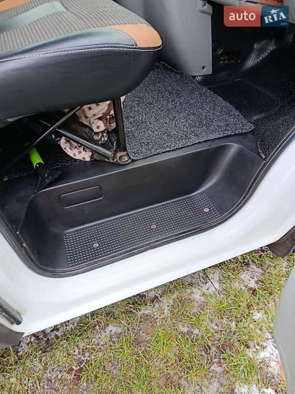 Мінівен Renault Trafic 2010 в Сумах