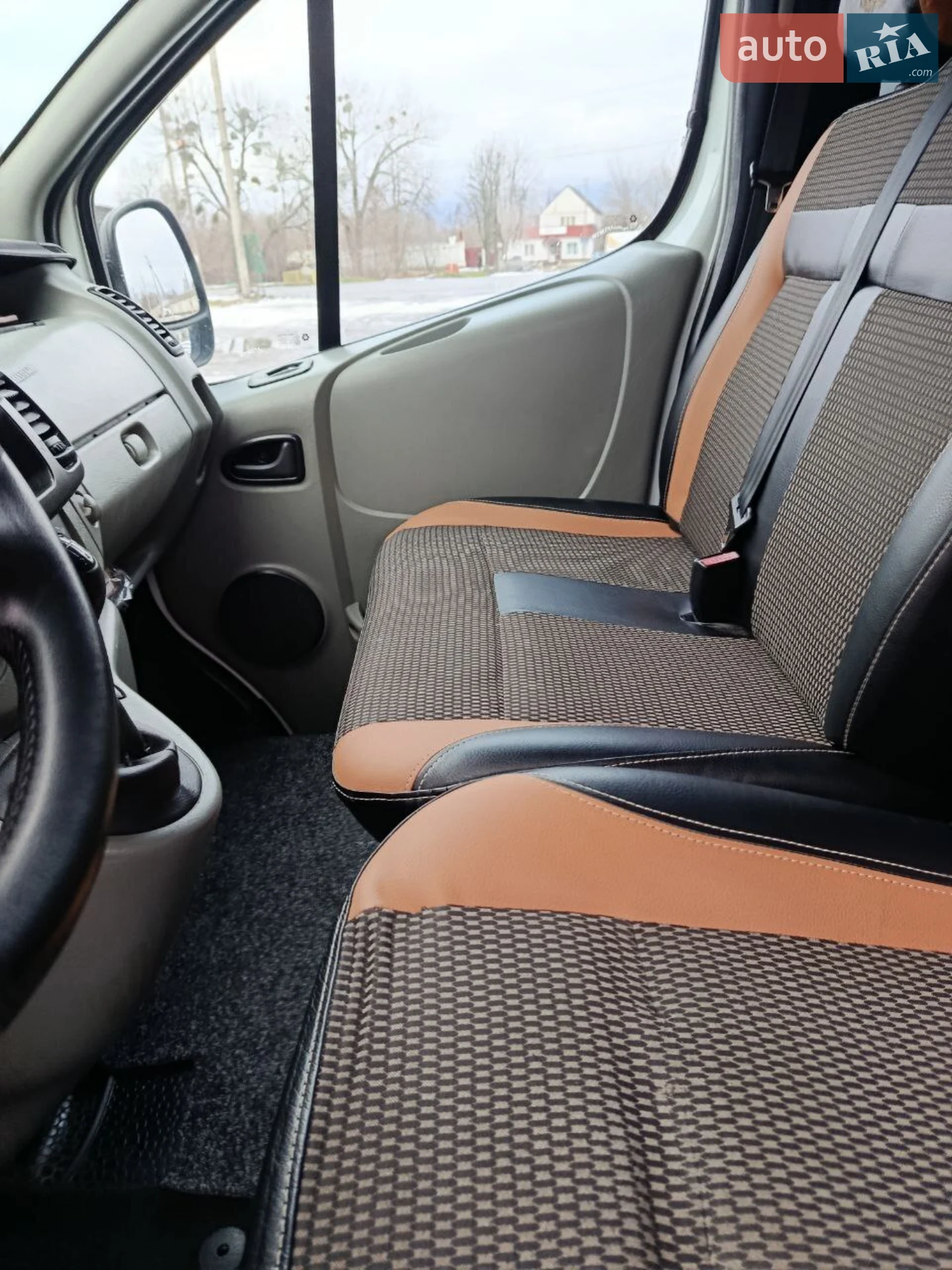 2010 Renault Trafic - мініатюра 10