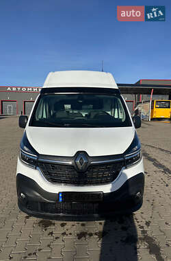 Вантажний фургон Renault Trafic 2021 в Глибокій