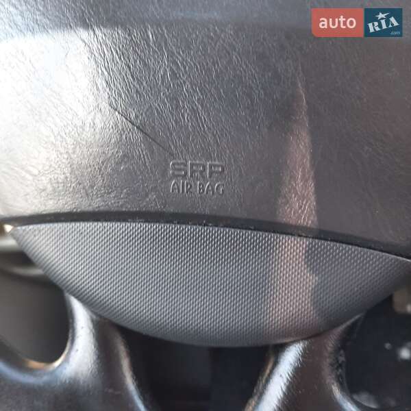 Грузопассажирский фургон Renault Trafic 2010 в Полтаве