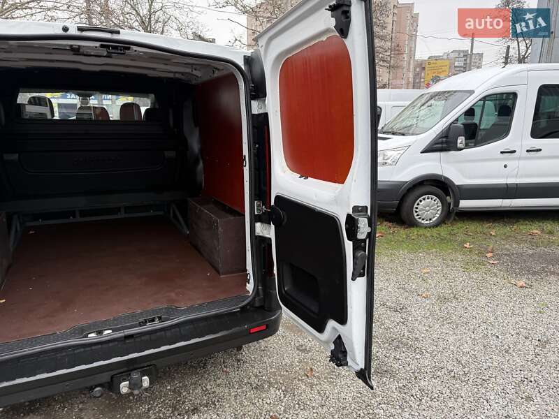 Грузопассажирский фургон Renault Trafic 2018 в Одессе фото 37 Грузопассажирский фургон Renault Trafic 2018 в Одессе