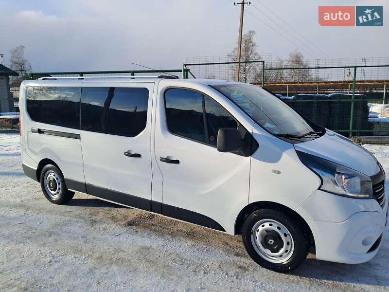 Мінівен Renault Trafic 2016 в Івано-Франківську