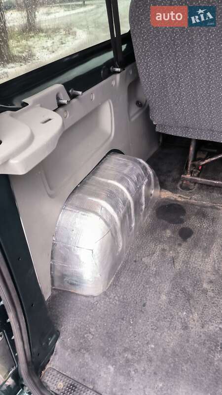 Минивэн Renault Trafic 2006 в Павлограде фото 9 Минивэн Renault Trafic 2006 в Павлограде