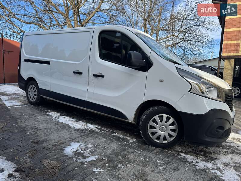 Грузовой фургон Renault Trafic 2016 в Житомире