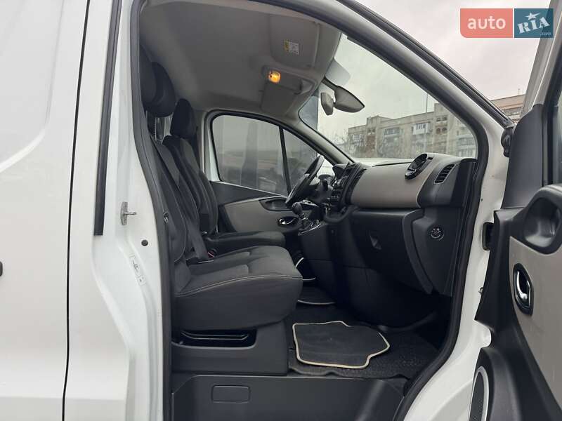 Грузовой фургон Renault Trafic 2016 в Житомире