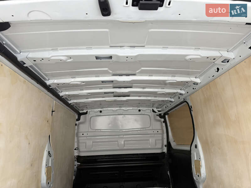 Грузовой фургон Renault Trafic 2021 в Казатине фото 50 Грузовой фургон Renault Trafic 2021 в Казатине