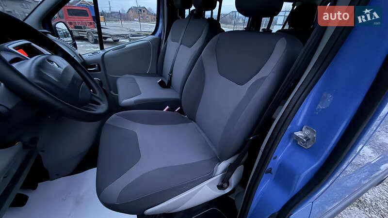 Мінівен Renault Trafic 2010 в Калуші