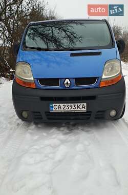 Мінівен Renault Trafic 2004 в Смілі