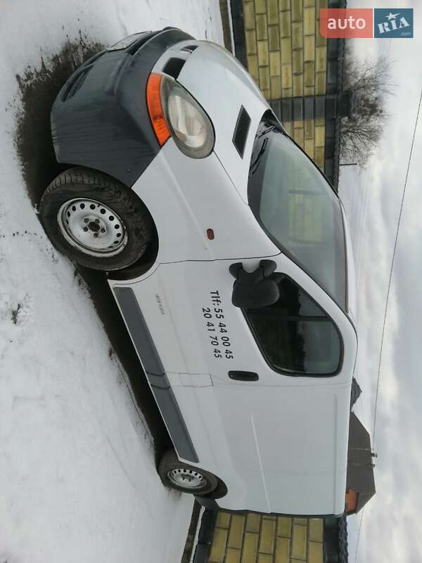 Грузовой фургон Renault Trafic 2001 в Сарнах фото 6 Грузовой фургон Renault Trafic 2001 в Сарнах