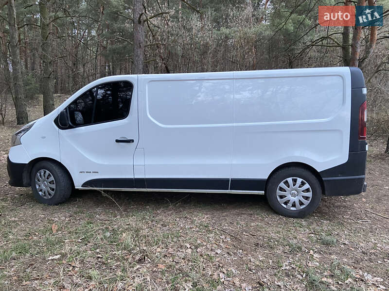 Renault Trafic 2016