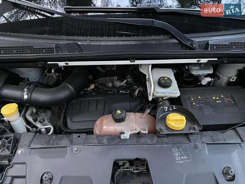 Грузовой фургон Renault Trafic 2016 в Днепре