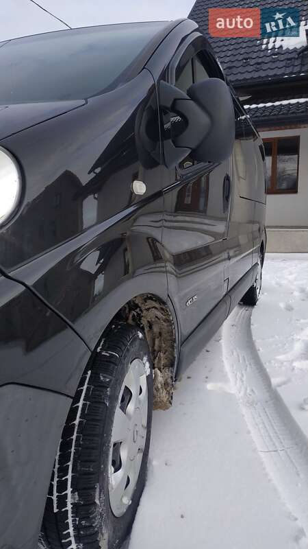 Мінівен Renault Trafic 2011 в Новояворівську