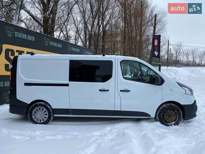 Минивэн Renault Trafic 2017 в Хмельницком