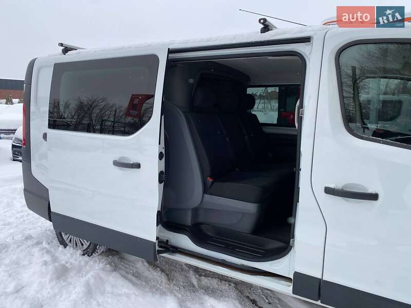 Минивэн Renault Trafic 2017 в Хмельницком