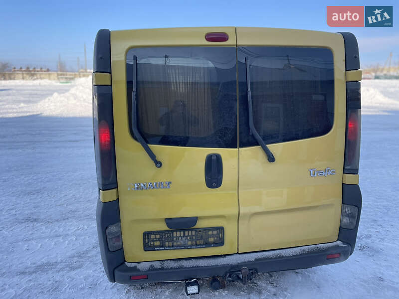 Минивэн Renault Trafic 2002 в Здолбунове