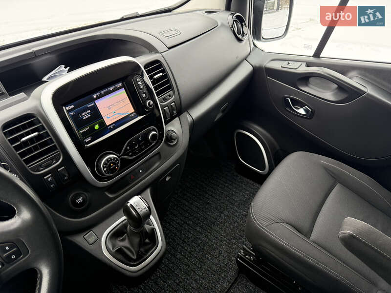 Минивэн Renault Trafic 2020 в Коломые фото 103 Минивэн Renault Trafic 2020 в Коломые