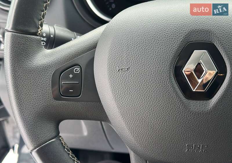 Грузопассажирский фургон Renault Trafic 2021 в Львове