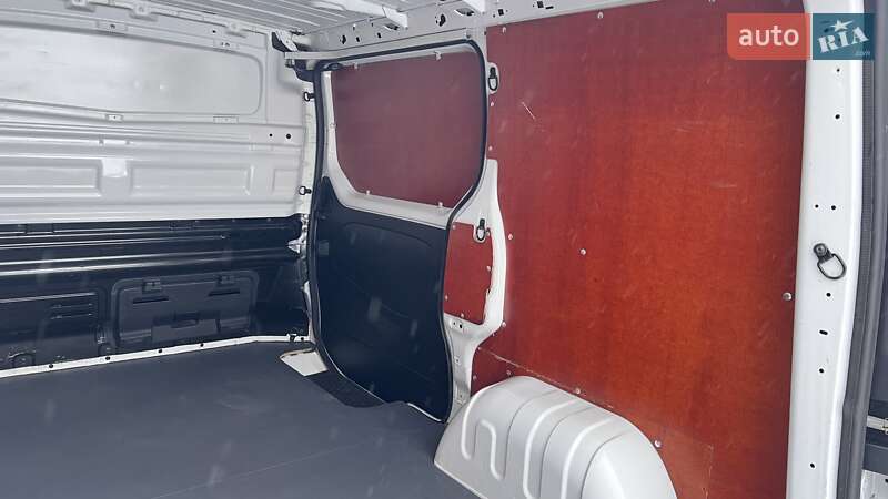 Микроавтобус грузовой (до 3,5т) Renault Trafic 2020 в Днепре