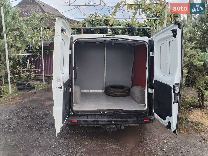 Грузовой фургон Renault Trafic 2017 в Николаеве