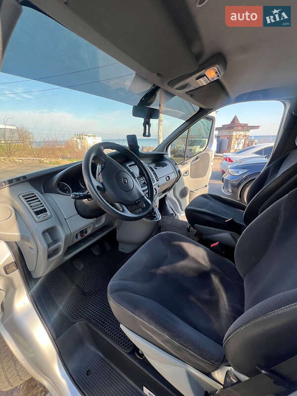 Минивэн Renault Trafic 2013 в Одессе