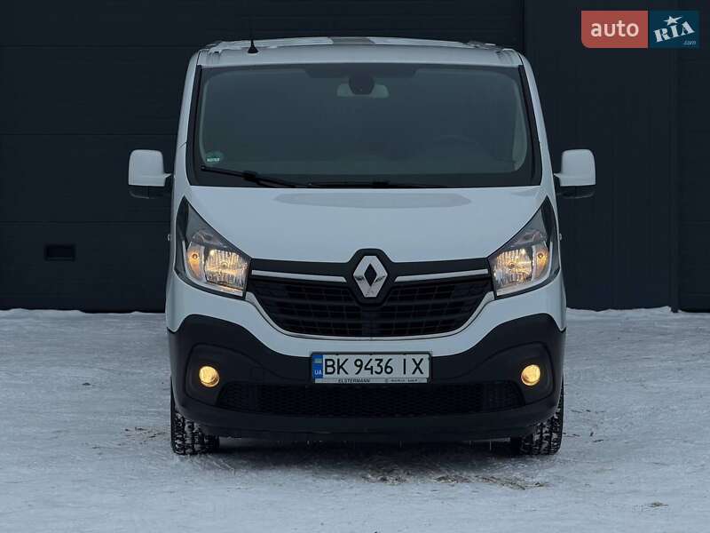 Минивэн Renault Trafic 2021 в Дубно