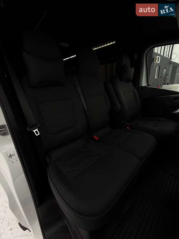 Минивэн Renault Trafic 2021 в Дубно