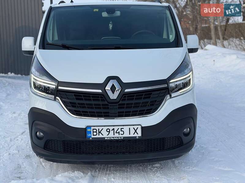Минивэн Renault Trafic 2020 в Дубно