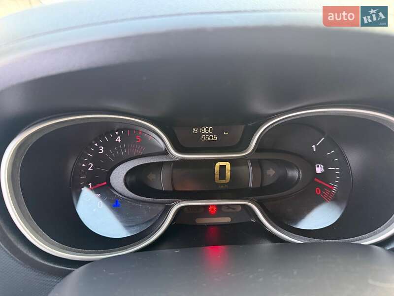 Минивэн Renault Trafic 2020 в Дубно