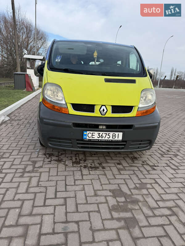 Минивэн Renault Trafic 2006 в Черновцах