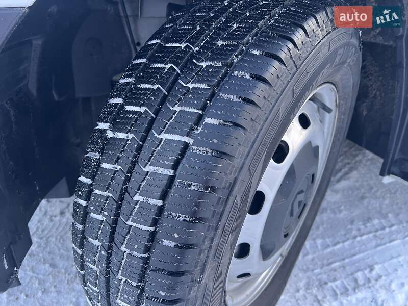 Микроавтобус грузовой (до 3,5т) Renault Trafic 2020 в Днепре