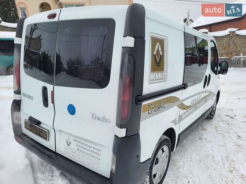 Минивэн Renault Trafic 2006 в Хмельницком