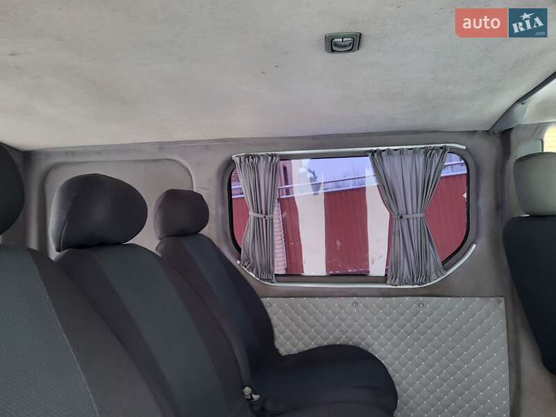 Минивэн Renault Trafic 2006 в Хмельницком