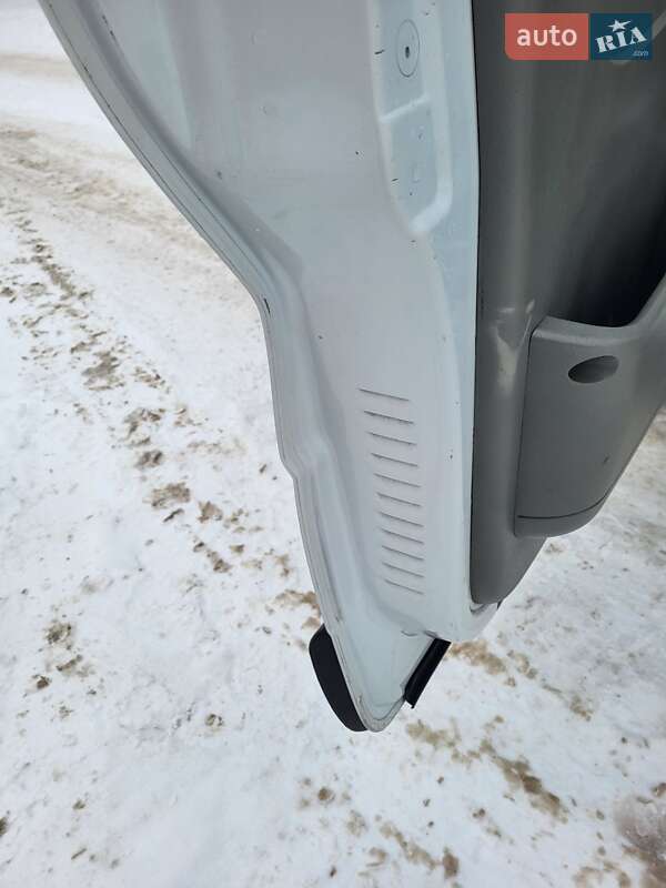 Минивэн Renault Trafic 2006 в Хмельницком