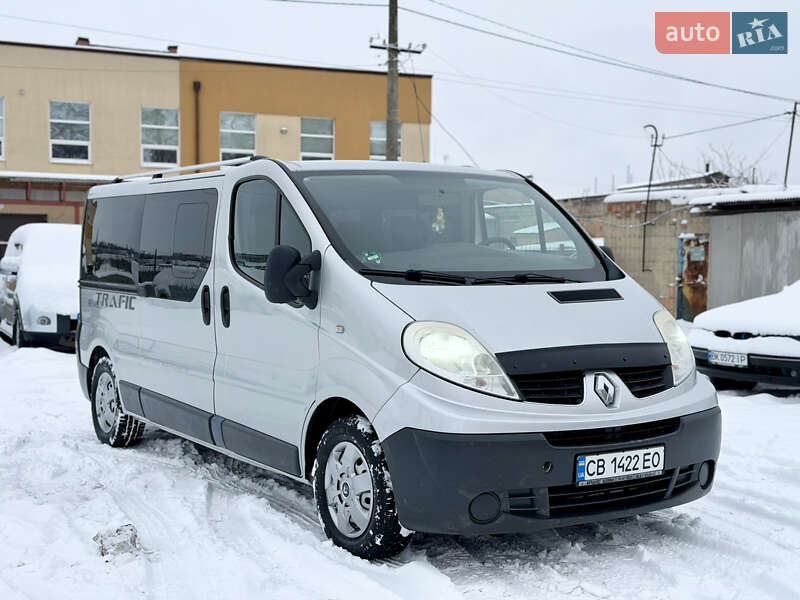 Минивэн Renault Trafic 2011 в Ровно