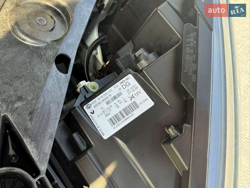 Грузопассажирский фургон Renault Trafic 2021 в Дубно