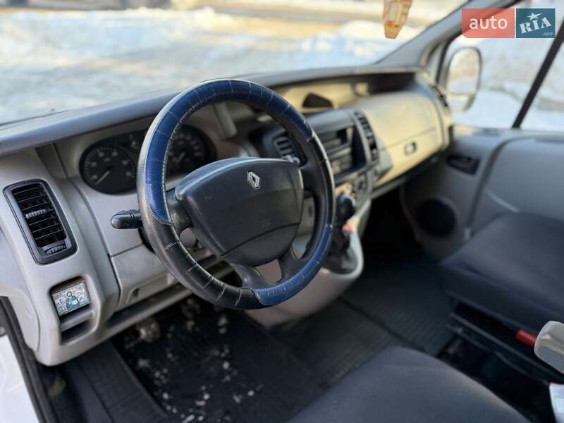 Минивэн Renault Trafic 2005 в Хмельницком