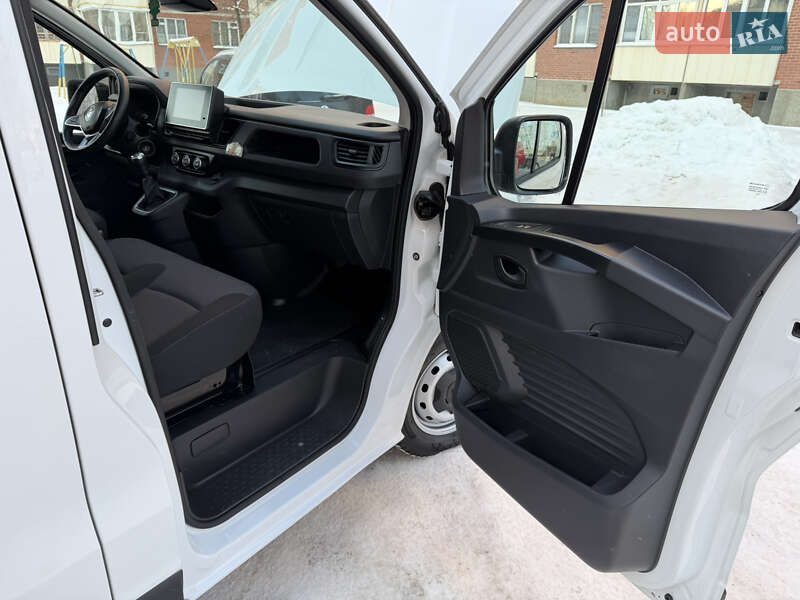 Грузовой фургон Renault Trafic 2022 в Звягеле