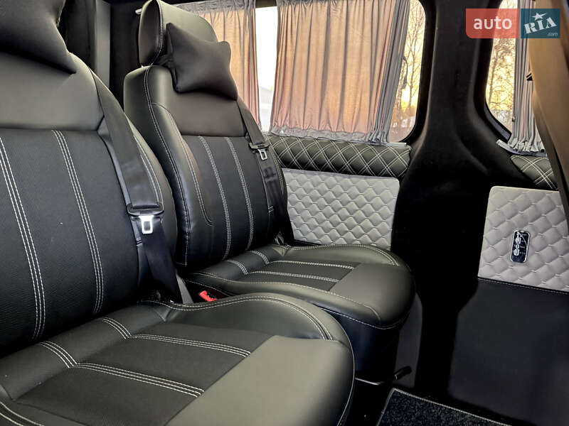 Минивэн Renault Trafic 2022 в Дубно