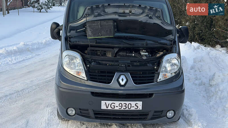 Грузопассажирский фургон Renault Trafic 2014 в Ровно фото 26 Грузопассажирский фургон Renault Trafic 2014 в Ровно