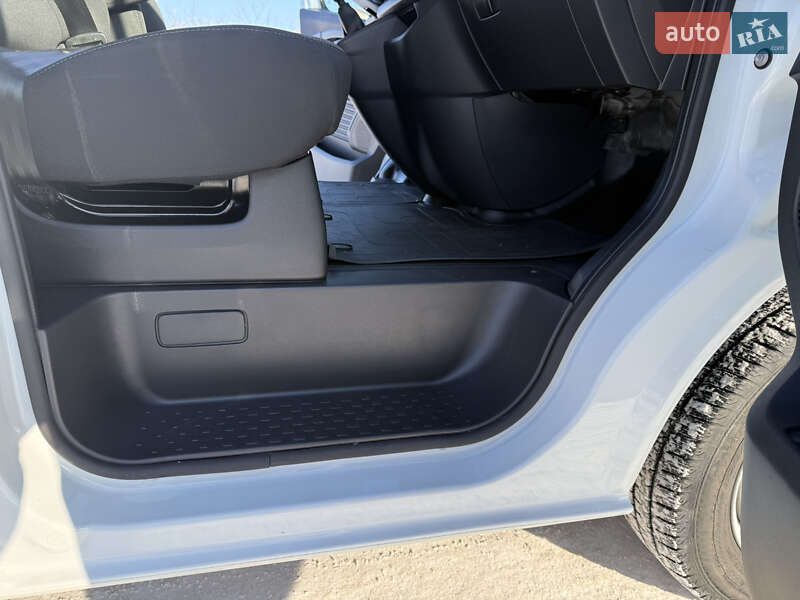 Грузовой фургон Renault Trafic 2023 в Виннице