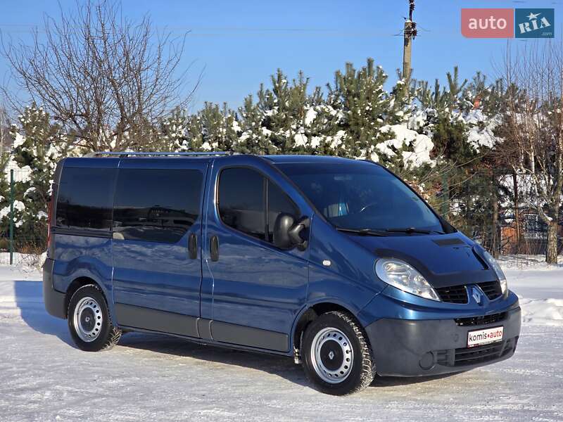 Минивэн Renault Trafic 2008 в Хмельницком